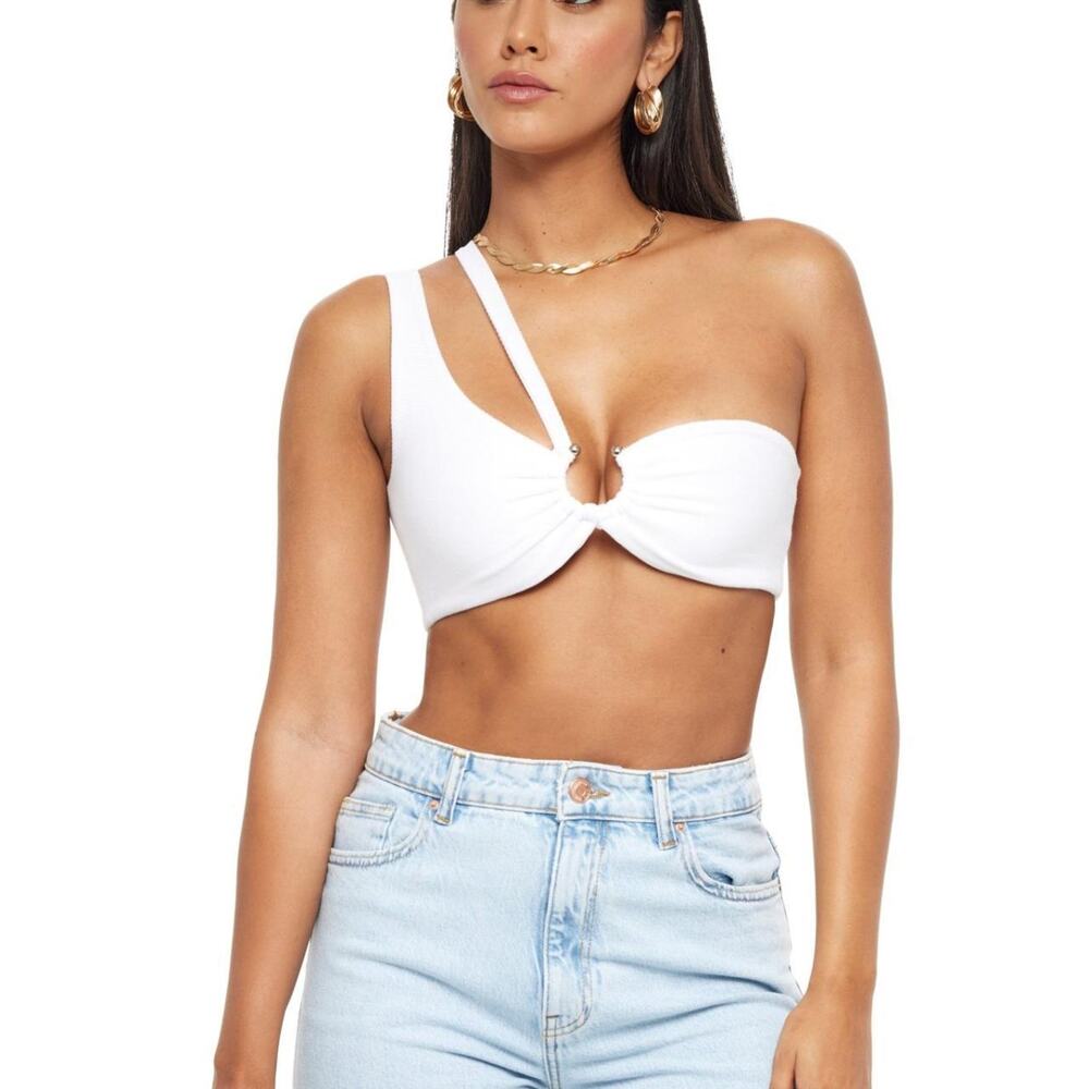 YG COLLECTION: Malibu Side Cross Crop Top